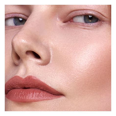 MÁDARA Velvet Wear Matte Lipstick g Warm Nude Smallable