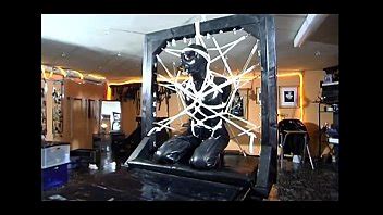 Domina Caliente Jugando Con Su Esclava XVIDEOS