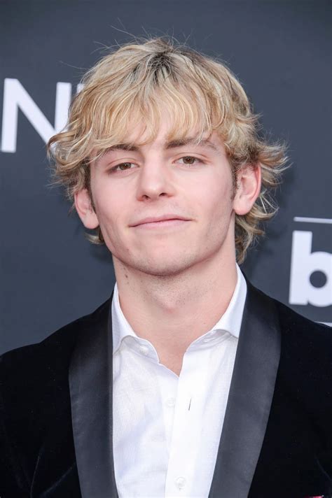 Ross Lynch Profile Images — The Movie Database Tmdb