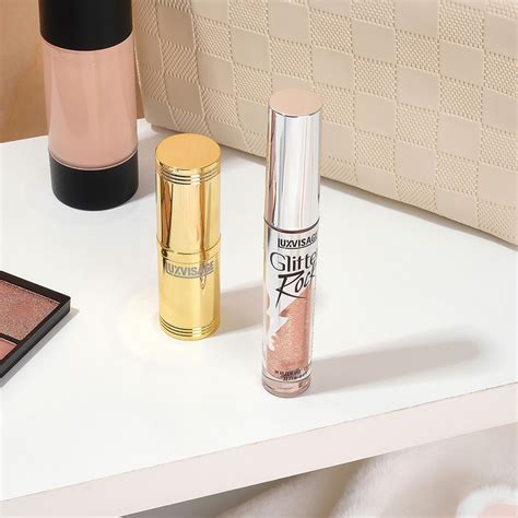 Помада для губ `LUXVISAGE` перламутровая тон 5 купить в интернет ...