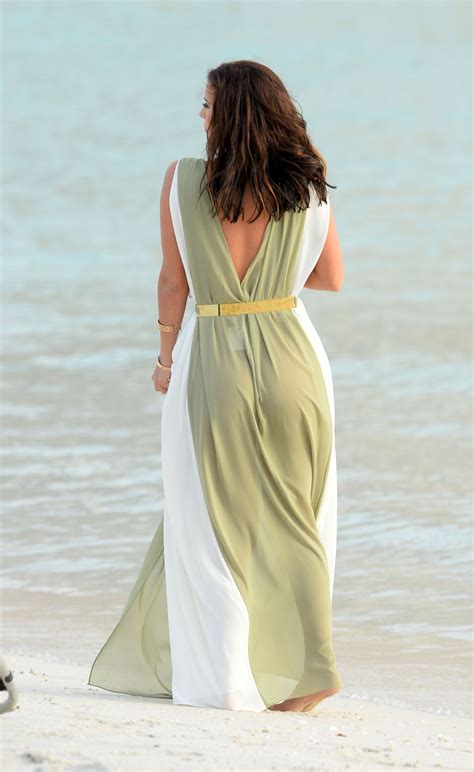 Lucy Mecklenburgh Bikini Photoshoot Candids In Dubai Hot Celebs Home