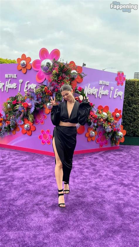 Kira Kosarin Kirakosarin Nude Leaks Photo TheFappening