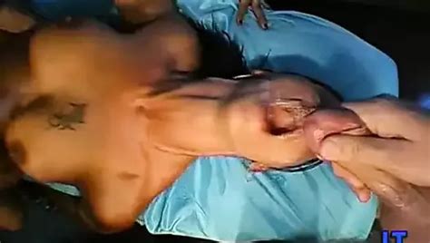 Anal Abspritzen und Pissen für Silvia xHamster