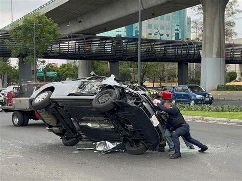 CDMX Impactantes fotos de volcadura en Periférico Sur