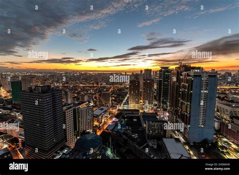 Beautiful Sunset And Skylines At Manila Philippines Stock Photo Alamy