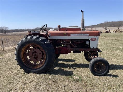 International Harvester 560 Tractors 40 To 99 Hp For Sale Tractor Zoom