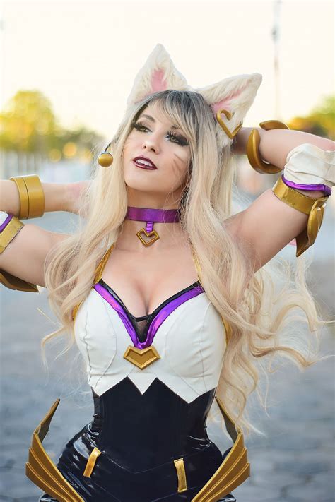 K/DA KDA Ahri Cosplay - League of Legends