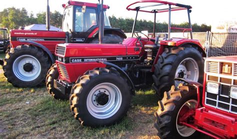 Case International 745 S Fiche technique / Info - France