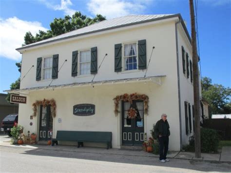 Castroville Historic Walking Tour 카스트로빌 Castroville Historic