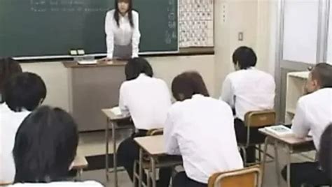 Free Japanese Bully Porn Videos XHamster