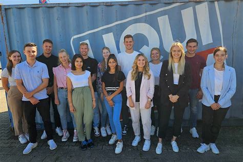 New trainees and students for our LIQUI MOLY family | LIQUI MOLY