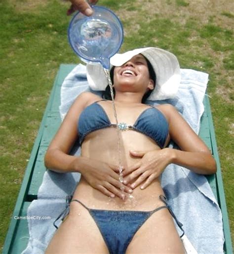 Beach Cameltoe Porn Pics PICTOA