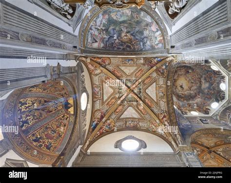 The Parma cathedral Interiors, architecture and artworks details ...