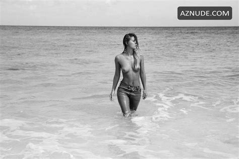 Marisa Papen Hot Photo Collection AZNude