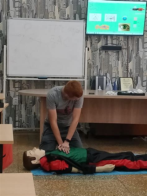 Оказание первой помощи пострадавшим - обучение в «СЭМС»