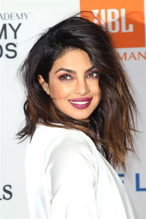 priyanka chopra hairstyle scopalabor