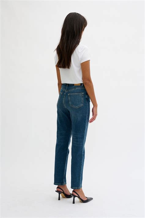 My Essential Wardrobe The Celina Extra High Waist Straight Jean