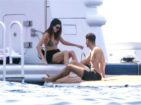 Kendall Jenner In A Bikini With Her Boyfriend Devin Booker Photos The Fappening