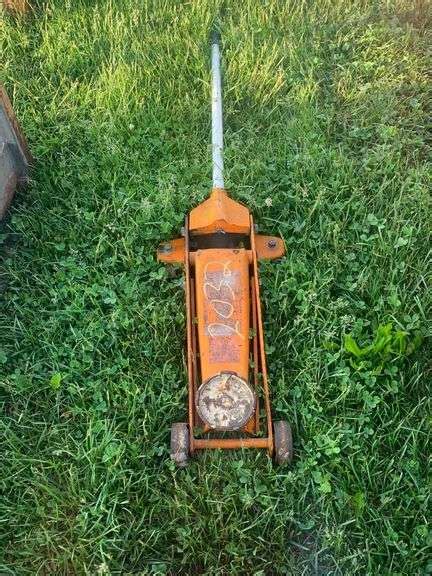 Floor Jack Schmid Auction