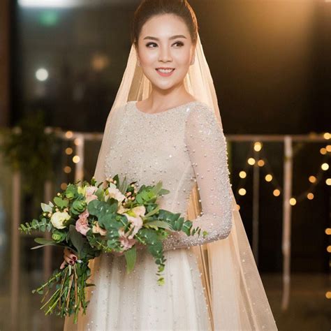 Đẳng cấp nhan sắc của 4 hot girl đời đầu Mi Vân Tâm Tít Ngọc Anh Mai Ngọc