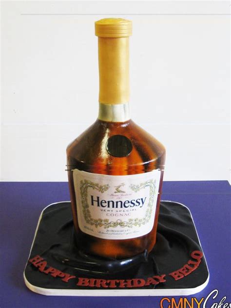 Hennessy Bottle Cake Cmny Cakes Bottle Cake Alcohol Cake Liquor