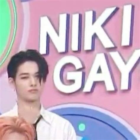 Inkigayo Niki Gay Meme Funny Kpop Memes Just For Laughs Videos Kpop Memes