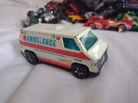 HOT Wheels Ambulance Bottom Is Damaged Hobbies Toys Toys Games On Carousell