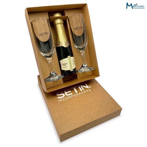 Kit Chandon Personalizado Com 2 Taças Mb78
