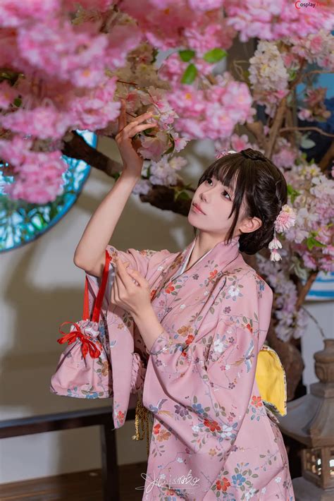 咬一口兔娘ovo Yaokoututu The Hot Spring Girl 78 photos and 1 video Cosplaytele