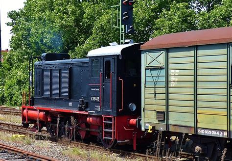 Diesellokomotive V60 447 + V36 406 – Nahverkehr in Hessen