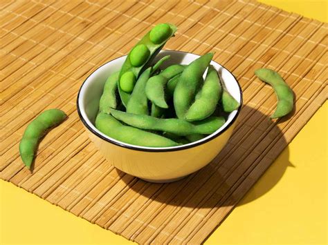 calories   cup edamame