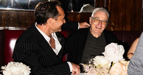 Robert De Niro Doesn’t Mind Being Celebrated - The New York Times