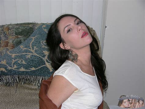 Amateur Brunette MILF Stripping Nude And Spreading Apart Her Ass Porn Pictures XXX Photos Sex