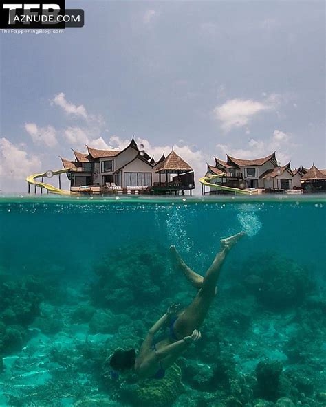 ELENA TEMNIKOVA Nude AZNude