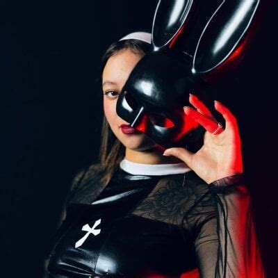 Chloe Moreti Cam Model Free Live Sex Show Chat Stripchat