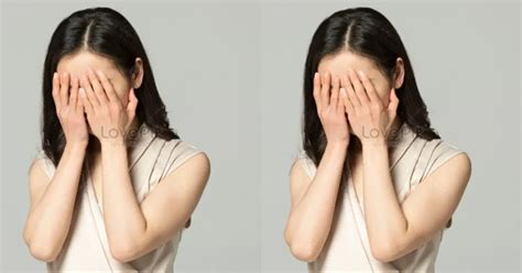 Nửa đêm xem phim Sex Education tôi ngậm ngùi rơi nước mắt rồi chạy sang ôm lấy mẹ Nếu không