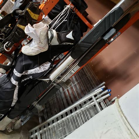 2 FORD RUNNING BOARDS - Big Valley Auction