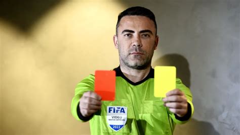 Igor Benevenuto El Primer Rbitro Con Gafete Fifa En Declararse Gay Anodis