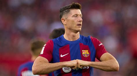 Wiadomo Kiedy Robert Lewandowski Wr Ci Do Trening W Barcelona Wyda A