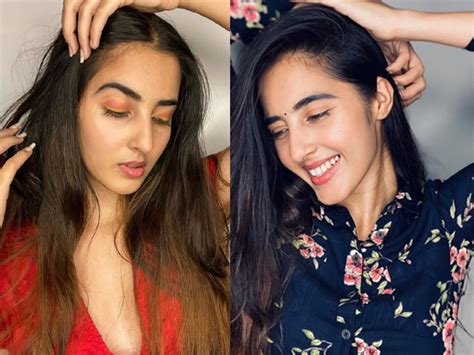 Simrat Kaur Adorable Looks