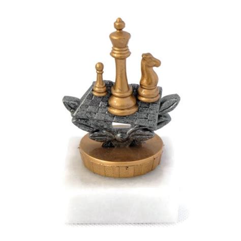 Male F031 - Auhinnad