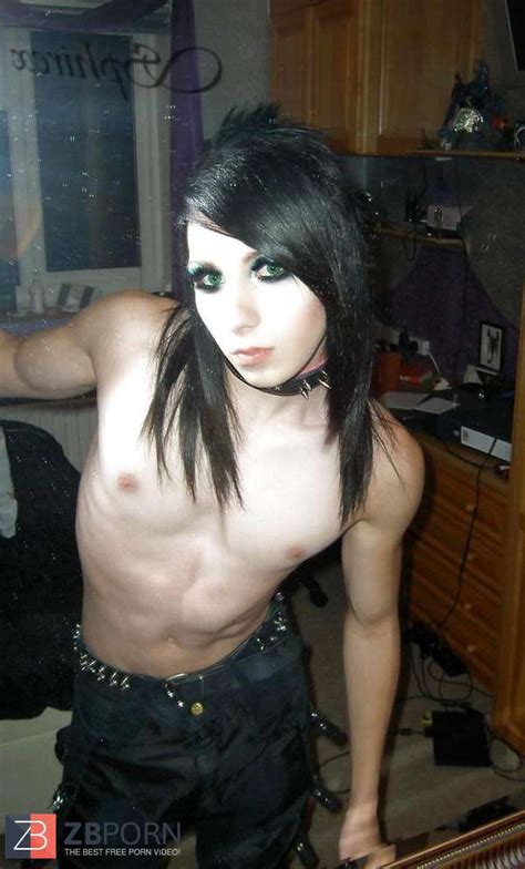 Incredibly Girly Dudes Two ZB Porn