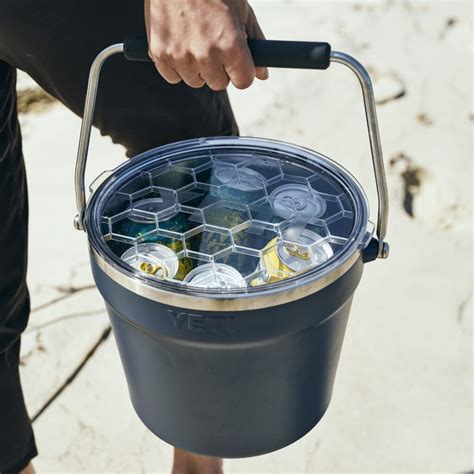 Yeti Beverage Bucket The Coolector