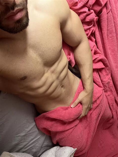 All This Body Heat And No One To Share It With Nudes Gaynsfw NUDE PICS ORG