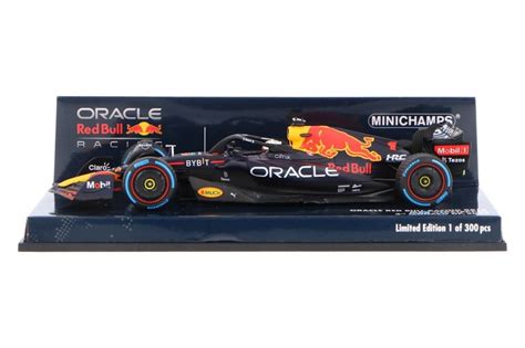 Minichamps Coche De Carreras A Escala Oracle Red Bull