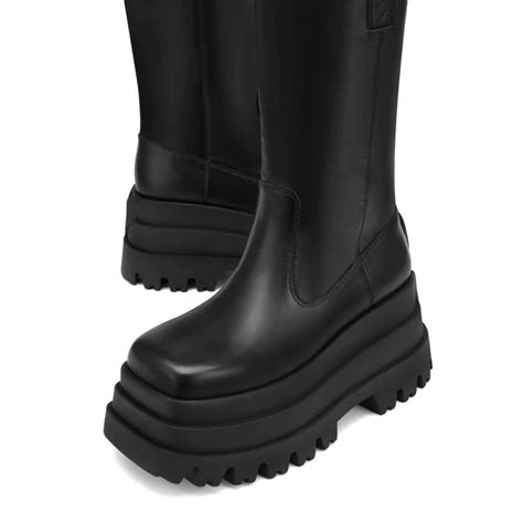 Giày Naked Wolfe Boost SERIOUS BLACK Jordan 1