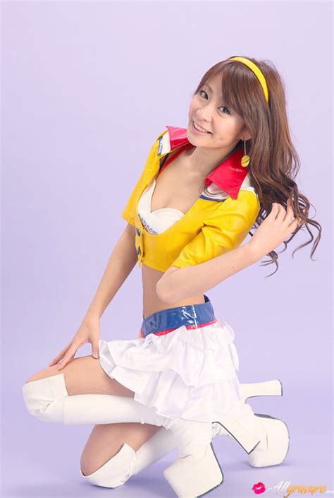 Playful Japanese Brunette Girl Yuki Aikawa Shows Off Her Best Photos