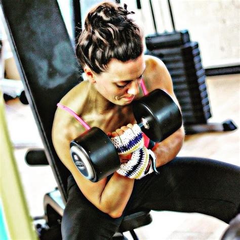 Zara Phythian Nude And Sexy Photos The Fappening