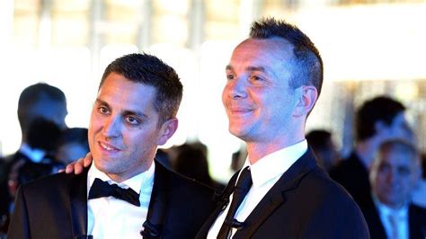 Le Premier Mari Gay Veut Financer Des Pma L Tranger
