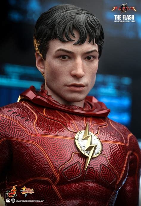 Flash Aus Dem Film The Flash Von Hot Toys MMS713